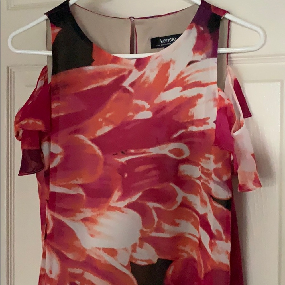 KENSIE FLORAL DRESS - Picture 2 of 8